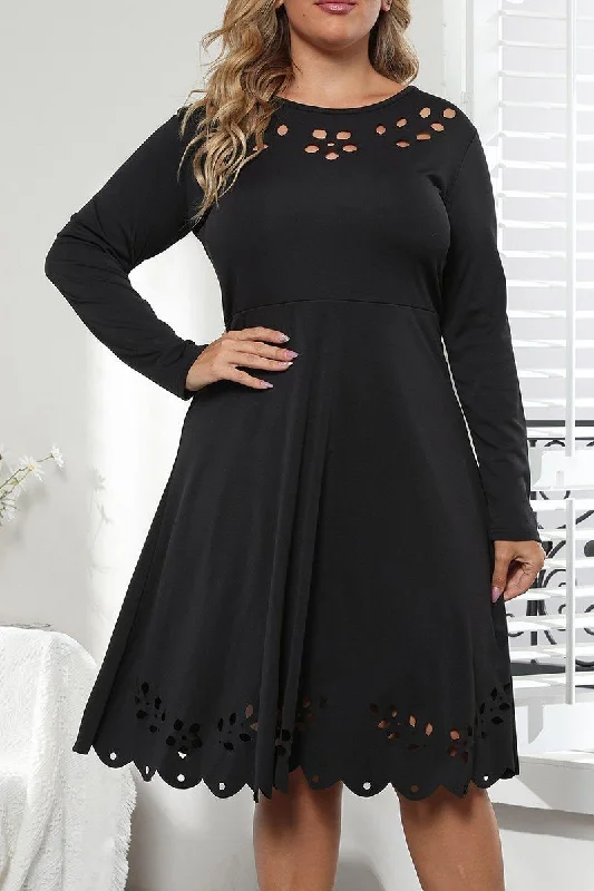 WOMEN PLUS SIZE PUNCHING LONG SLEEVE DRESS